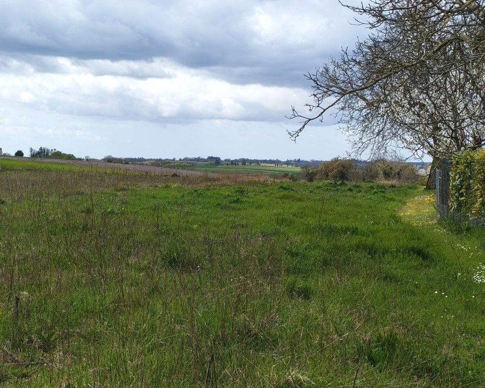 Photo maison Terrain à bâtir de 684 m2 au prix de 63140 euros à PREGUILLAC.