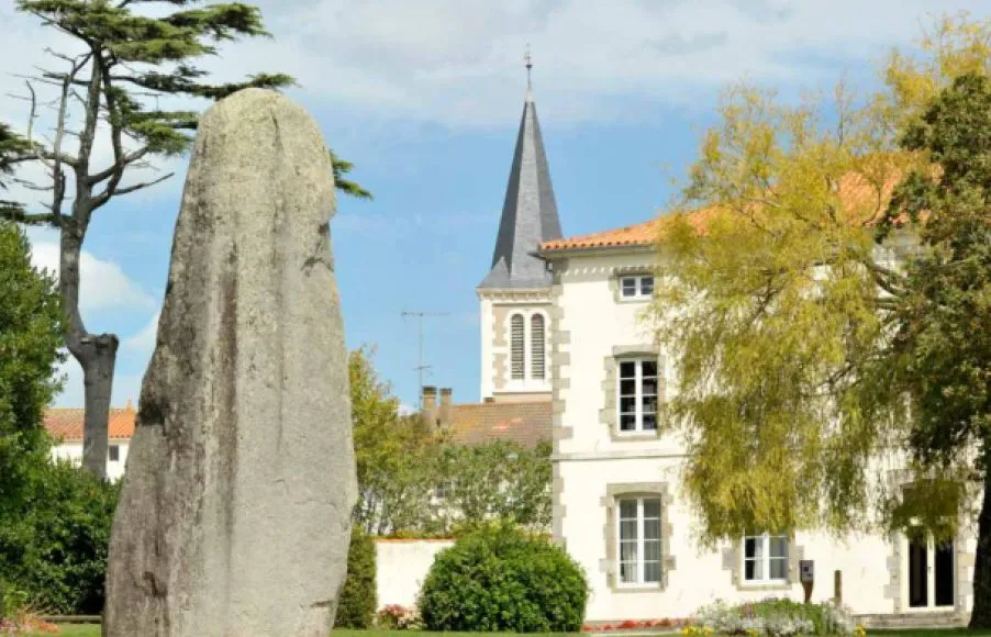Image Terrain à bâtir de 289 m² à TALMONT-SAINT-HILAIRE (85)